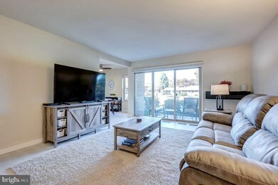 3378 Chiswick Ct unit 522E, Silver Spring, MD 20906 - photo 3