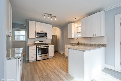 619 N Elmwood Ave, Waukegan, IL 60085 - photo 7