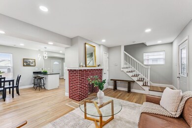 4-web-or-mls-1411-e-24th-ave