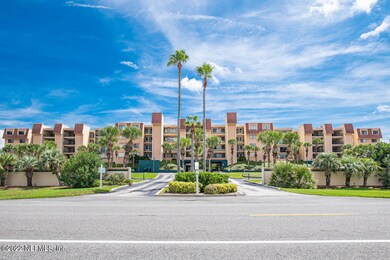 Windjammer Condominiums Unit 206 ONLINE