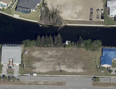 1001 Gleason Pkwy, Cape Coral, FL 33914 - photo 2