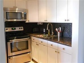 37 Dorset A unit 370, Boca Raton, FL 33434 - photo 2