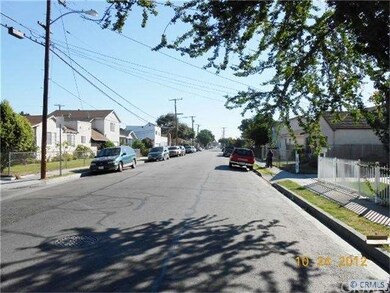 2971 Poplar Dr, Lynwood, CA 90262 - photo 4