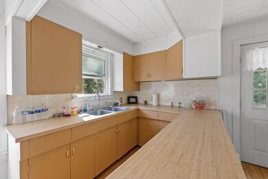 14 Briggs St, Sanford, ME 04073 - photo 6