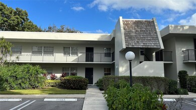 800 E Cypress Ln unit 202, Pompano Beach, FL 33069 - photo 3