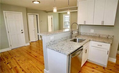 74 Warner St unit 1, Newport, RI 02840 - photo 2