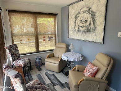 sunroom den view 2