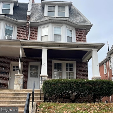 721 Stanbridge St, Norristown, PA 19401 - photo 2