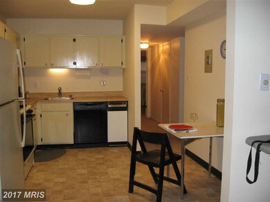 846 Quince Orchard Blvd unit T2, Gaithersburg, MD 20878 - photo 4