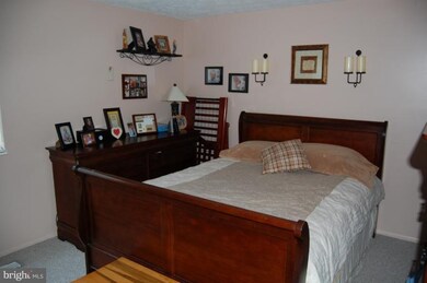 2004 Dewey Dr, Stafford, VA 22554 - photo 5