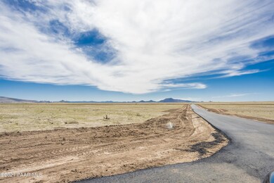 0 Copperfield 2-3-2 unit 1036029, Prescott Valley, AZ 86315 - photo 4