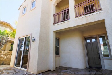 28564 Horseshoe Cir, Santa Clarita, CA 91390 - photo 3