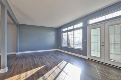 4198 Intrepid Dr, Cincinnati, OH 45252 - photo 7