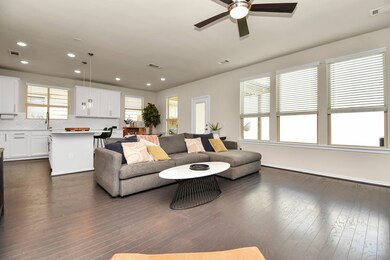 5128 Emma Frst St, Houston, TX 77018 - photo 7