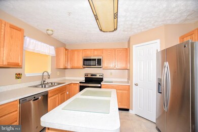 3840 Copper Beech Dr, Abingdon, MD 21009 - photo 6