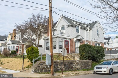 221 W Albemarle Ave, Lansdowne, PA 19050 - photo 2