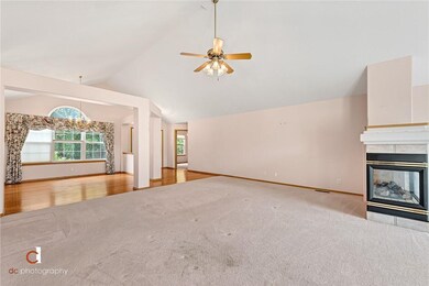 17 Grier Dr, Bella Vista, AR 72715 - photo 4