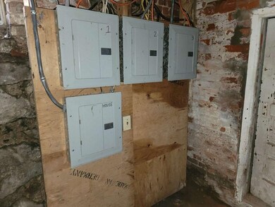 37 Providence St, Worcester, MA 01604 - photo 5