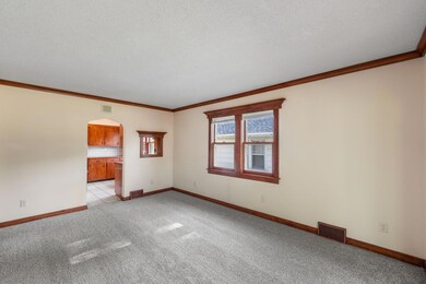 5-web-or-mls-267 Haskell St E-5.jpg