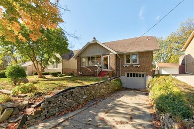 1916 39th St, Des Moines, IA 50310 - photo 3