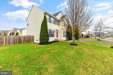 12136 Rain Slicker Place, Nokesville, VA 20181 - photo 3