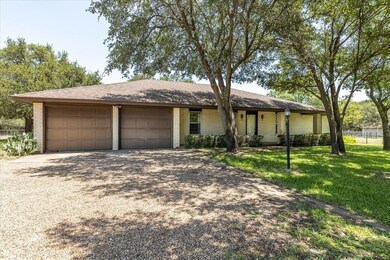 101 Reed Rd, Granbury, TX 76049 - photo 2
