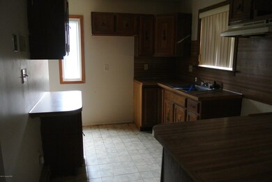 8574 Bumble Bee Way, Tobyhanna, PA 18466 - photo 6