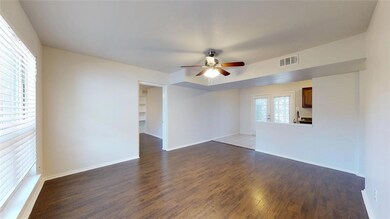 5515 Gaston Ave unit 114, Dallas, TX 75214 - photo 2