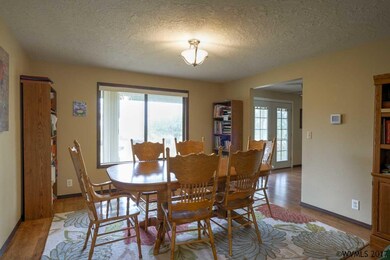 9325 State St, Salem, OR 97317 - photo 4