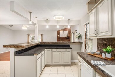S kitchen B