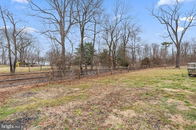 4780 Smith Rd, Furlong, PA 18925 - photo 5