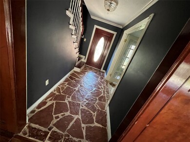 14226 Lakewood Forest Dr, Houston, TX 77070 - photo 3