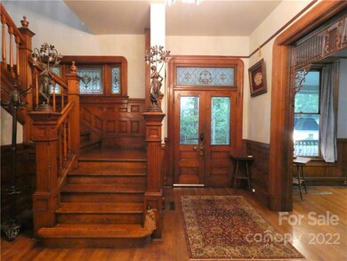 612 S Mulberry St, Statesville, NC 28677 - photo 5