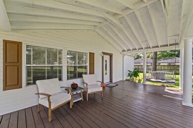 1650 E South St, Alvin, TX 77511 - photo 5