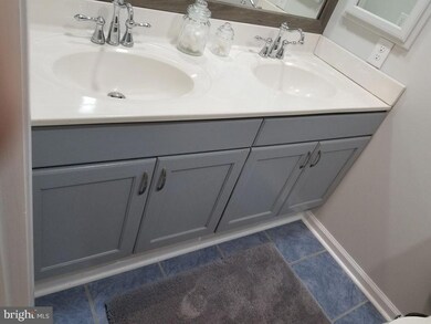 11 Gray Inn Ct, Prince Frederick, MD 20678 - photo 4