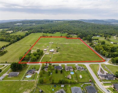 1943 Harris Dr, Fayetteville, AR 72701 - photo 2