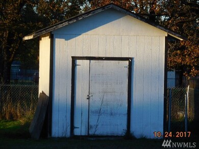 9233 Applegate Loop SW, Rochester, WA 98579 - photo 7