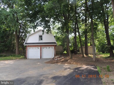 626 Burmont Rd, Drexel Hill, PA 19026 - photo 6