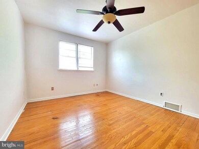 628 W Providence Rd unit 2, Aldan, PA 19018 - photo 7