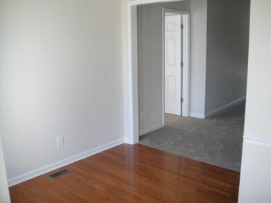 124 Donerail Dr, Georgetown, KY 40324 - photo 3