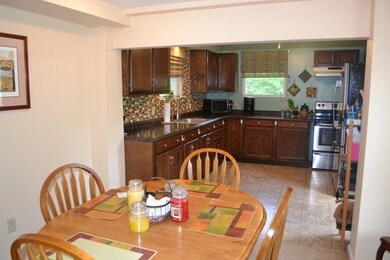 2 Hillview Rd, Schenectady, NY 12303 - photo 5