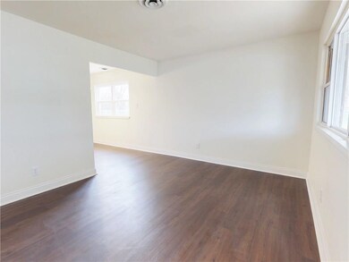 402 Gerry Dr, Beech Grove, IN 46107 - photo 5