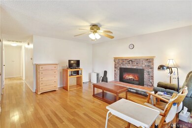 214 Pollman Cir, Lynden, WA 98264 - photo 5