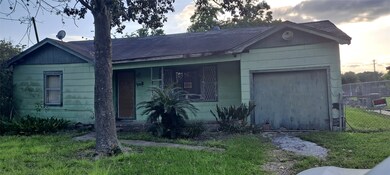 5713 Los Angeles St, Houston, TX 77026 - photo 7