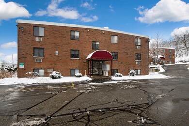 80 N Warren St unit 24, Woburn, MA 01801 - photo 3