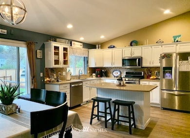 11210 Eustis Hunt Rd E, Graham, WA 98338 - photo 4