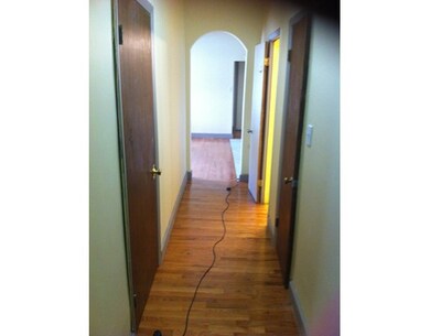 32 Reedsdale St unit 3, Allston, MA 02134 - photo 2