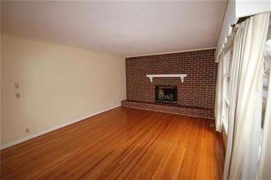 140 Thomas St, Manchester, TN 37355 - photo 2