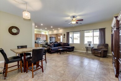 1132 E Holbrook Ct, Gilbert, AZ 85298 - photo 2