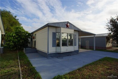 426 Northcutt Dr, Alamo, TX 78516 - photo 2